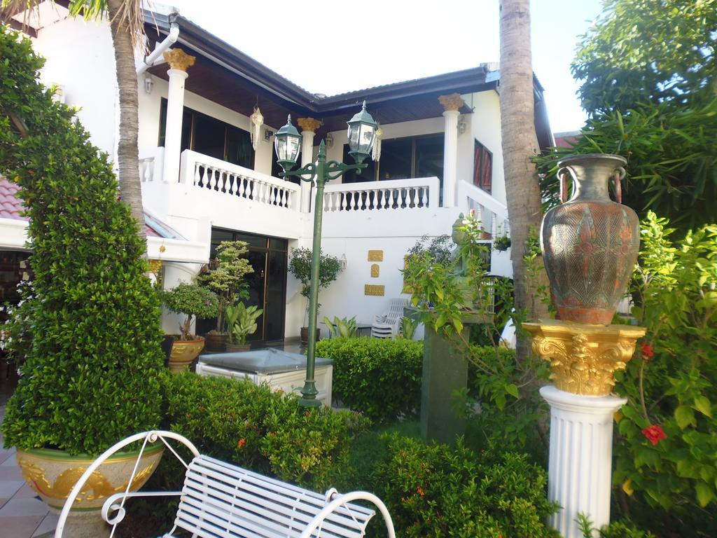 Villa Oranje Pattaya Extérieur photo