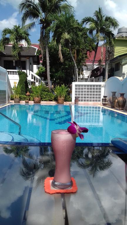 Villa Oranje Pattaya Extérieur photo