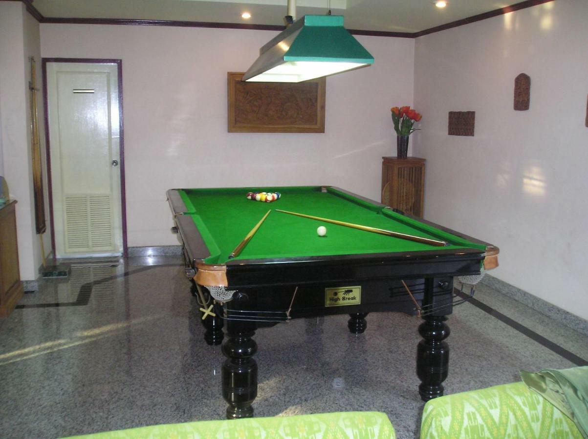 Villa Oranje Pattaya Extérieur photo