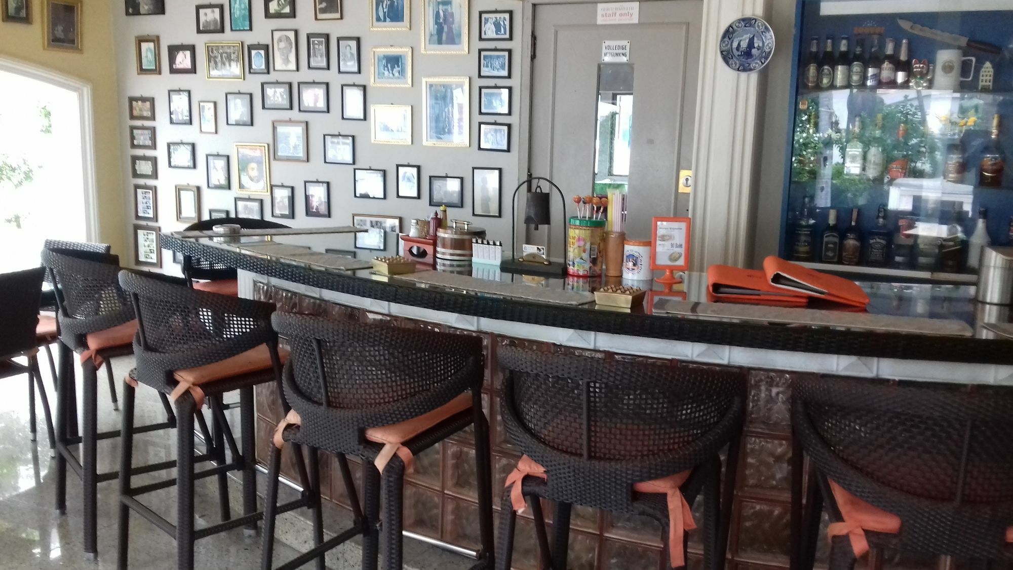 Villa Oranje Pattaya Extérieur photo