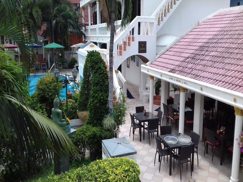 Villa Oranje Pattaya Extérieur photo