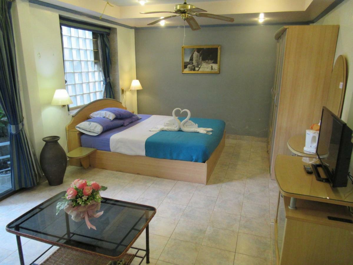Villa Oranje Pattaya Extérieur photo